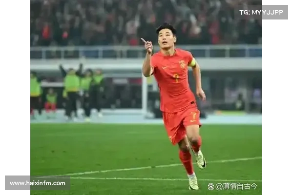 毛剑卿称郑智为中国足球顶尖球员 六边形战士无可挑剔 毛剑卿称郑智为中国足球顶尖球员 六边形战士无可挑剔